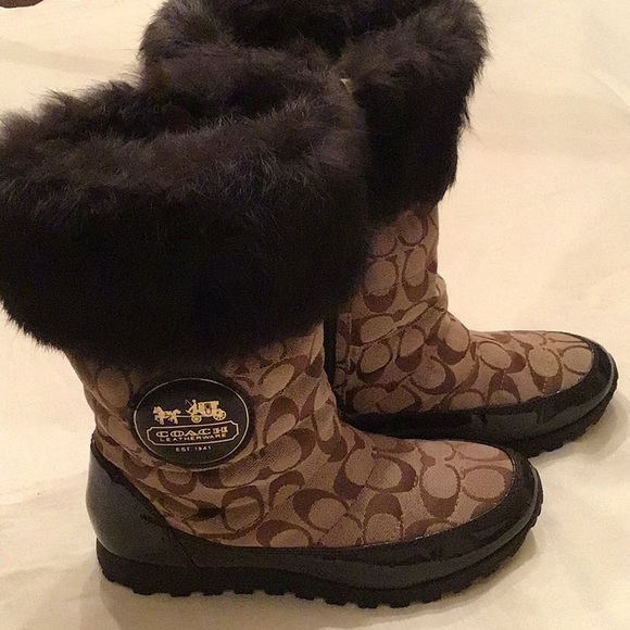 Coach rabbit fur trimmed winter boots - Picture 2 of 5